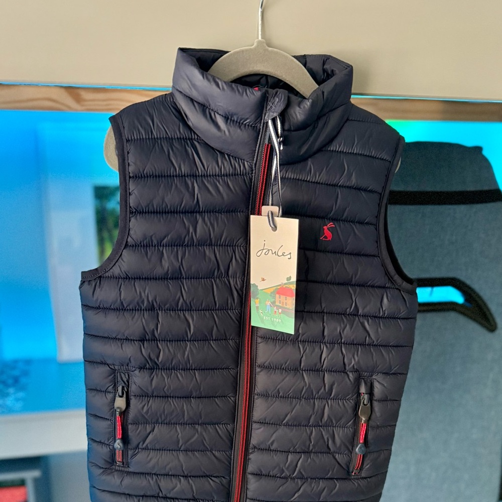 Joules Boy’s Dark Blue Packable Showerproof Padded Vest with Red Details